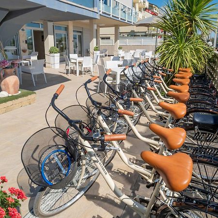 Hotel Astoria Cervia Kültér fotó
