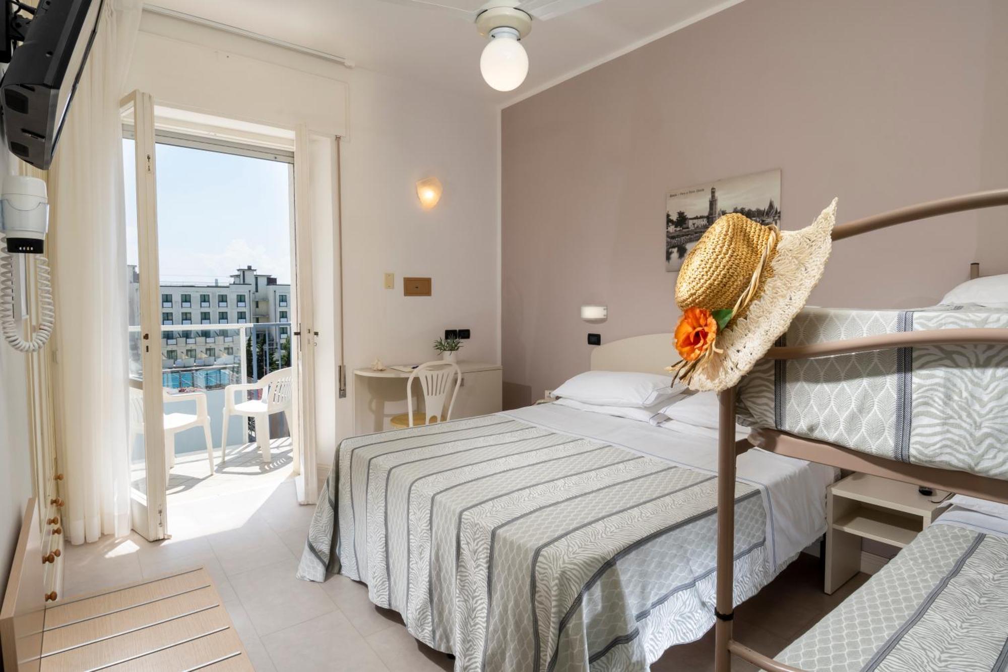 Hotel Astoria Cervia Kültér fotó