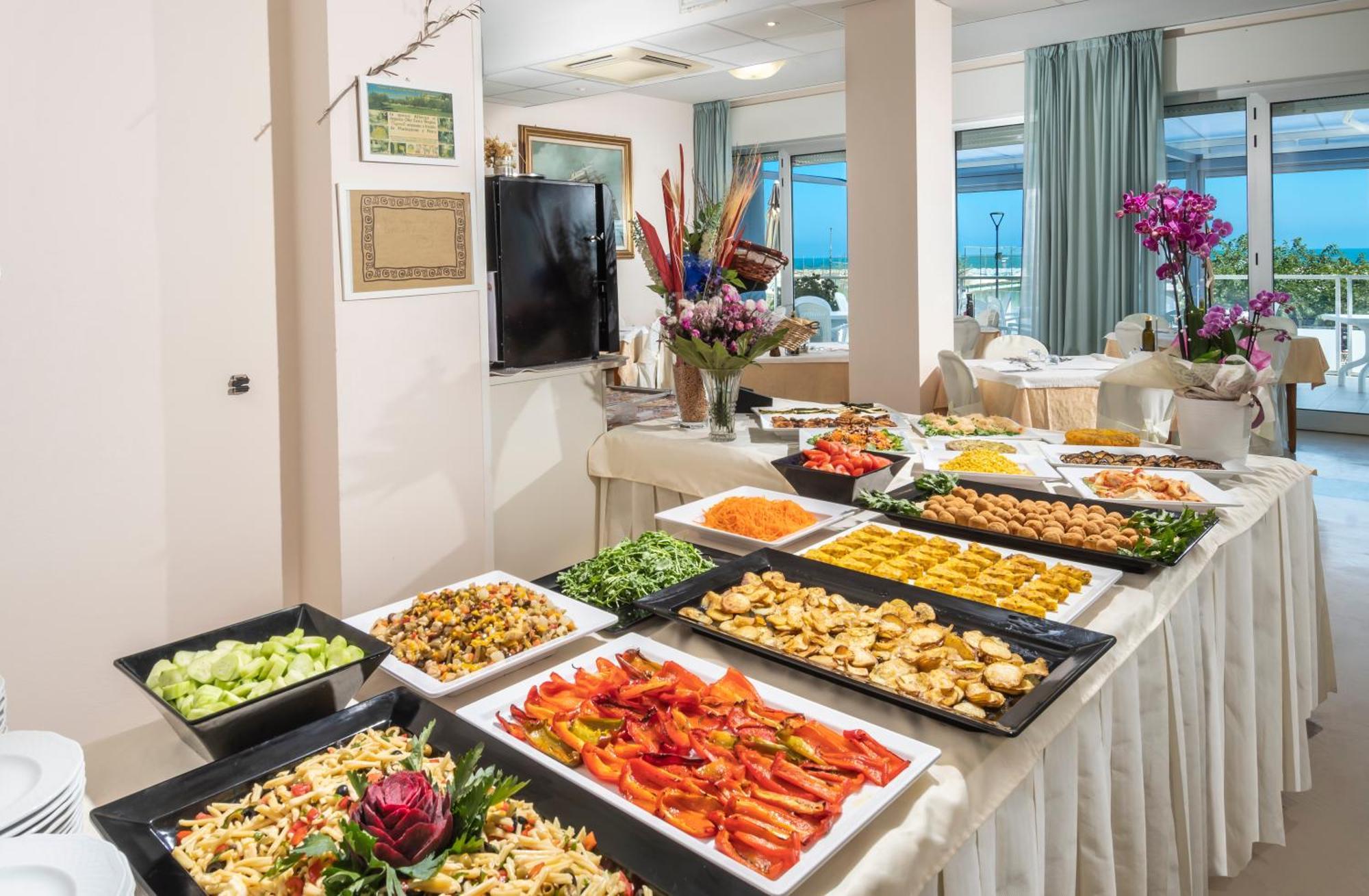 Hotel Astoria Cervia Kültér fotó