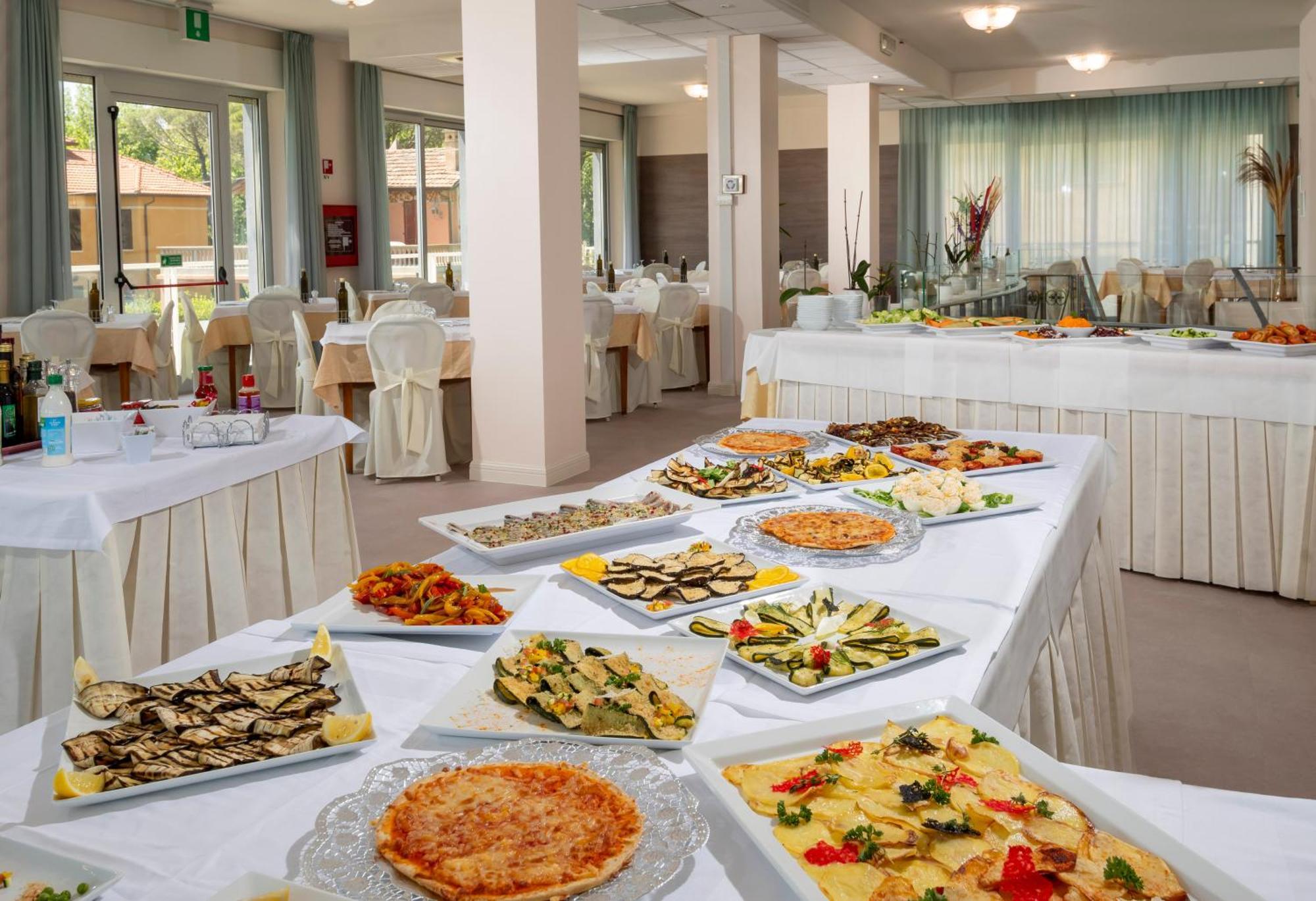 Hotel Astoria Cervia Kültér fotó